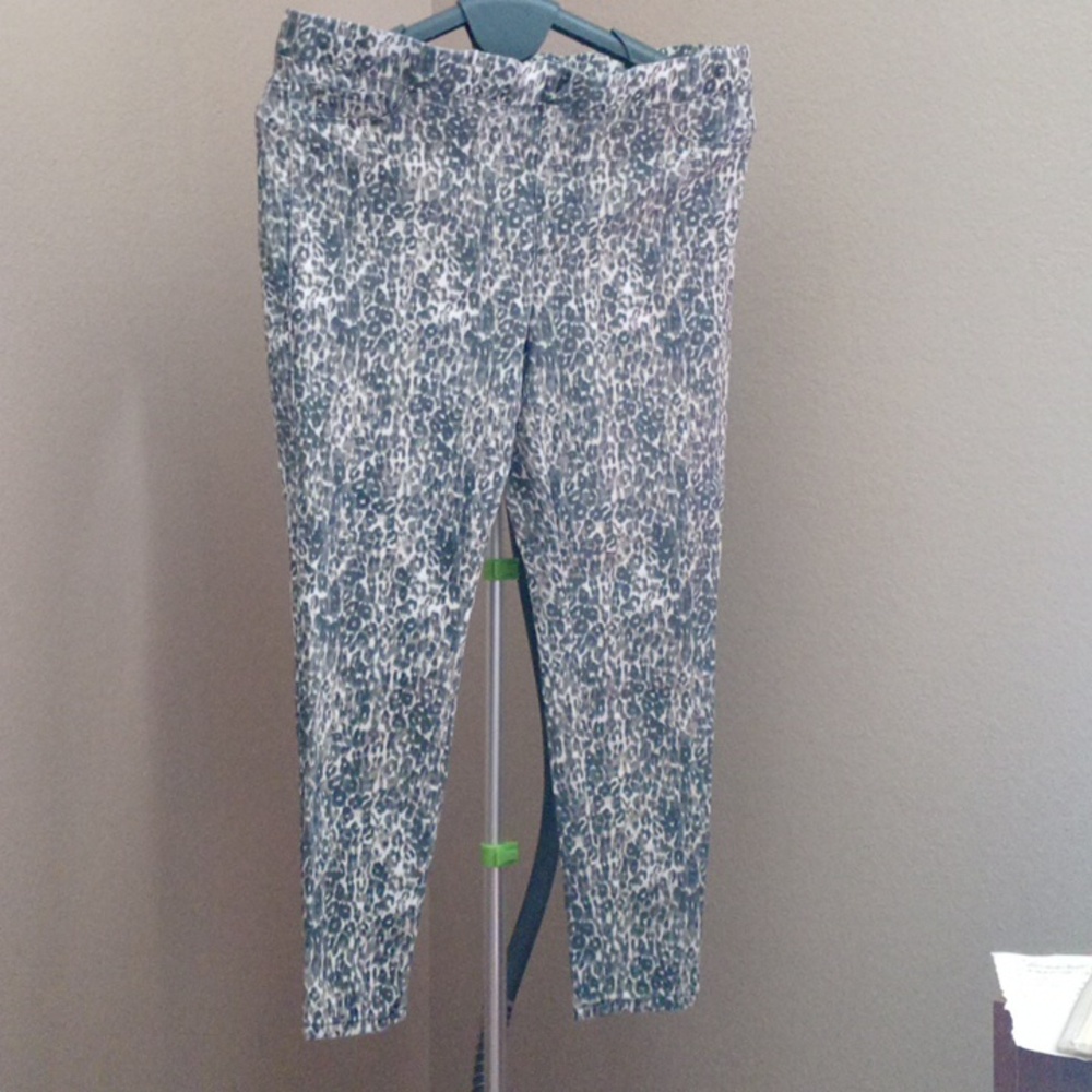 ROYALTY FOR ME Black/Gray Leopard Print Women's Jeggings Pants Size 2X